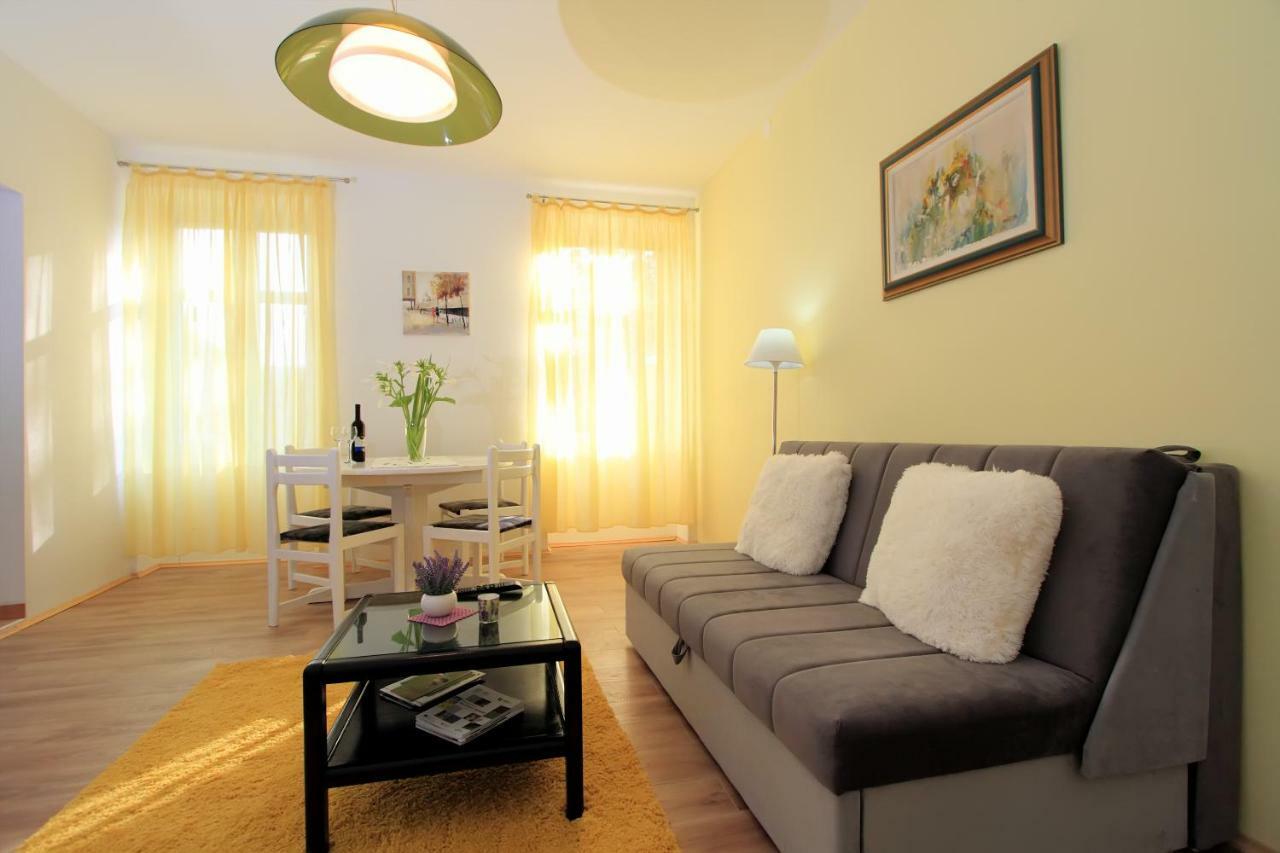 Appartamento Bivium Otočac Esterno foto